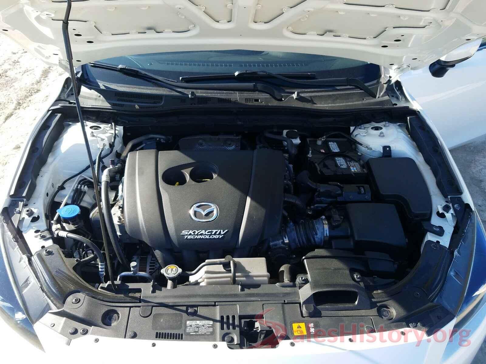 3MZBN1V30JM206157 2018 MAZDA 3