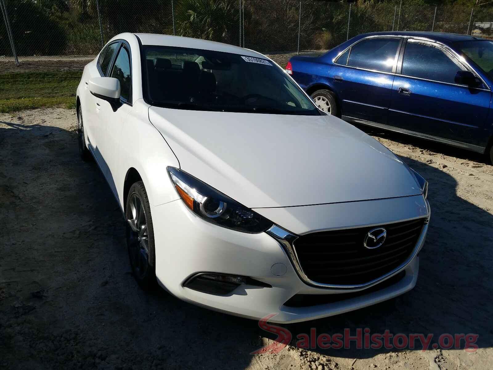 3MZBN1V30JM206157 2018 MAZDA 3