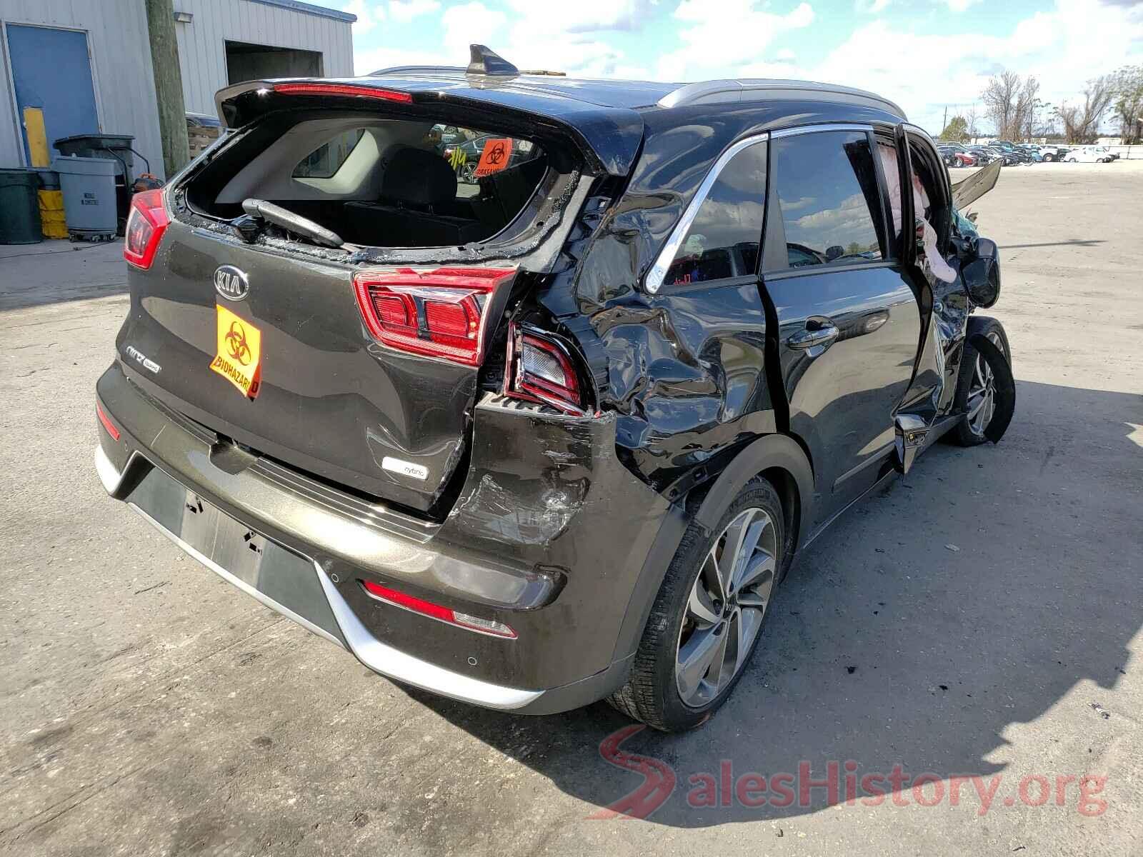 KNDCE3LCXJ5123265 2018 KIA NIRO