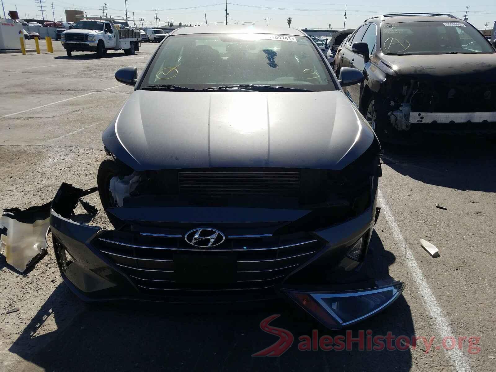 5NPD74LF5KH442699 2019 HYUNDAI ELANTRA