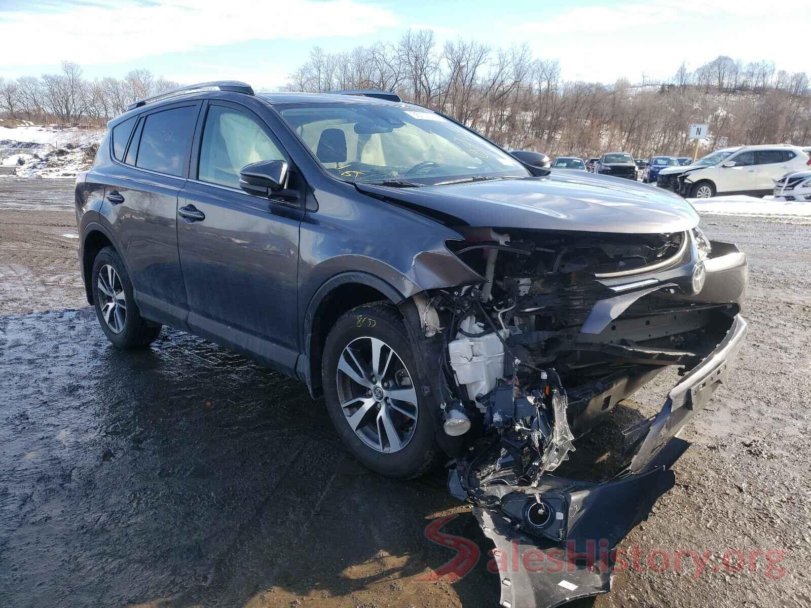 JTMRFREV8JJ721807 2018 TOYOTA RAV4