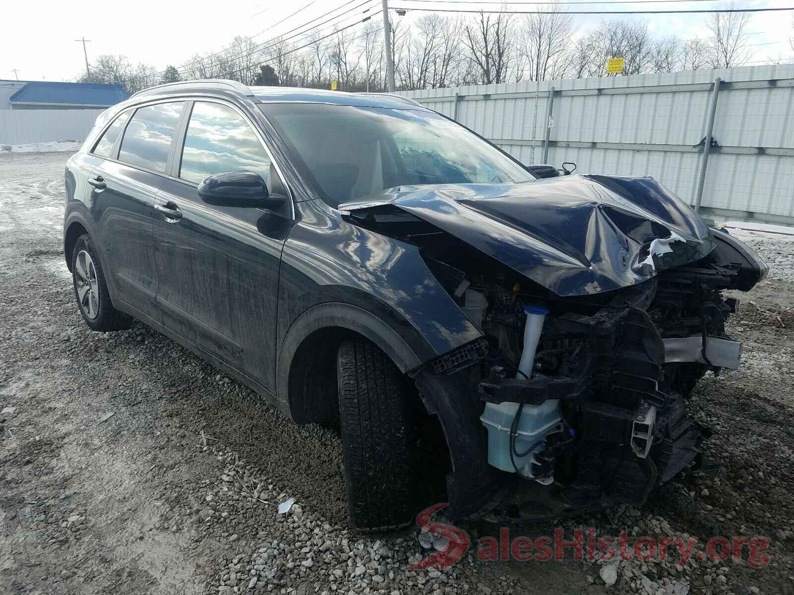 KNDCB3LC7H5076103 2017 KIA NIRO