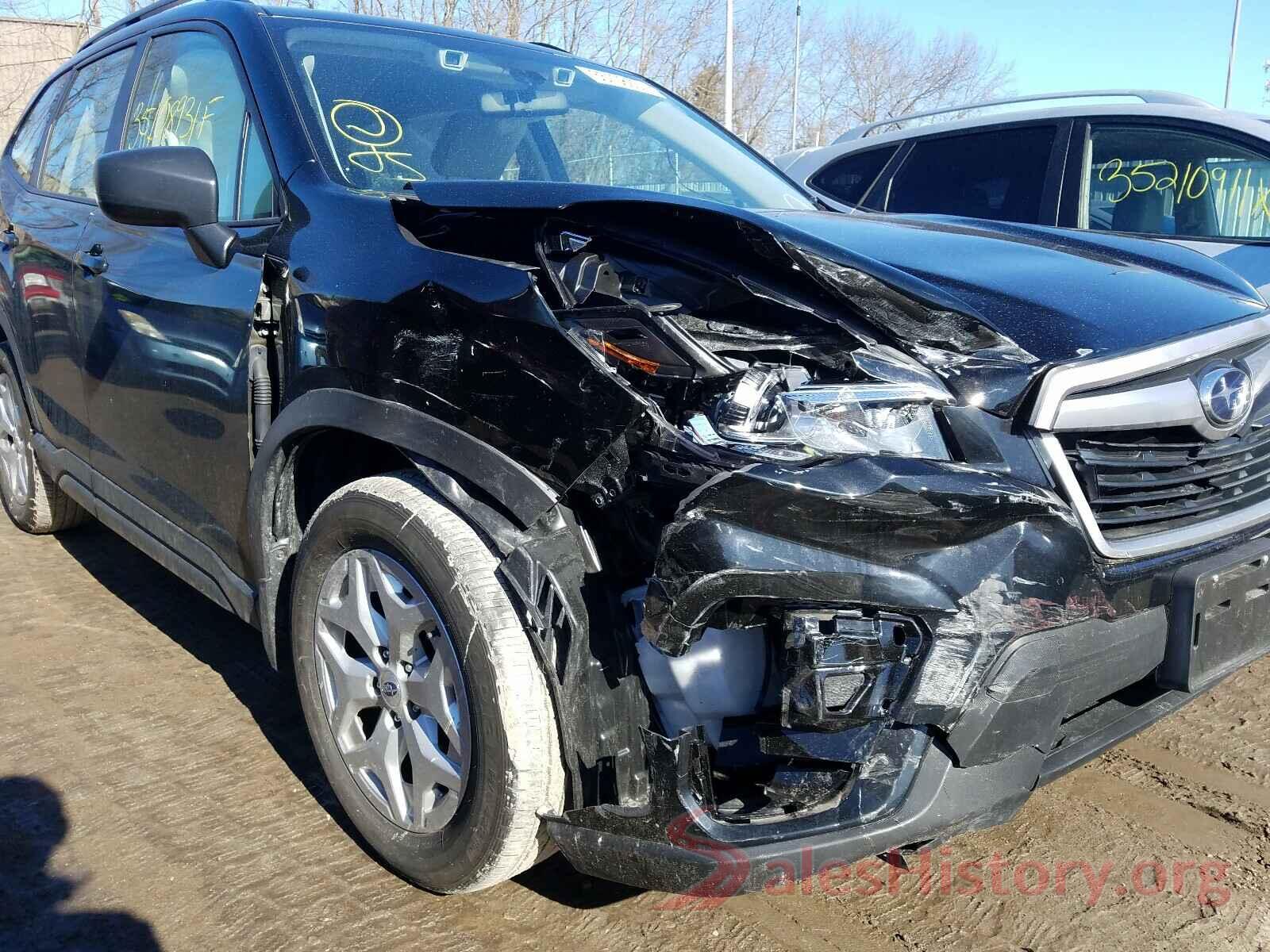 JF2SKACCXKH550374 2019 SUBARU FORESTER