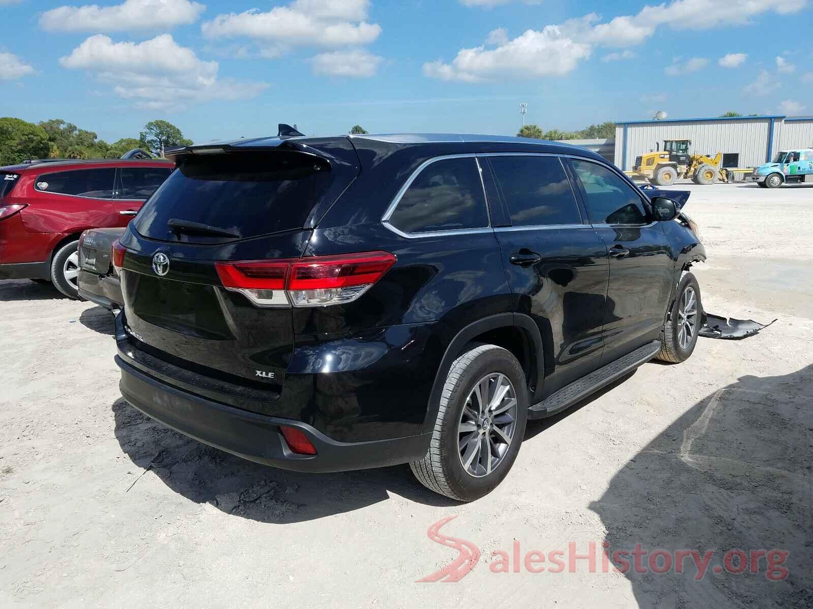 5TDKZRFHXKS551956 2019 TOYOTA HIGHLANDER