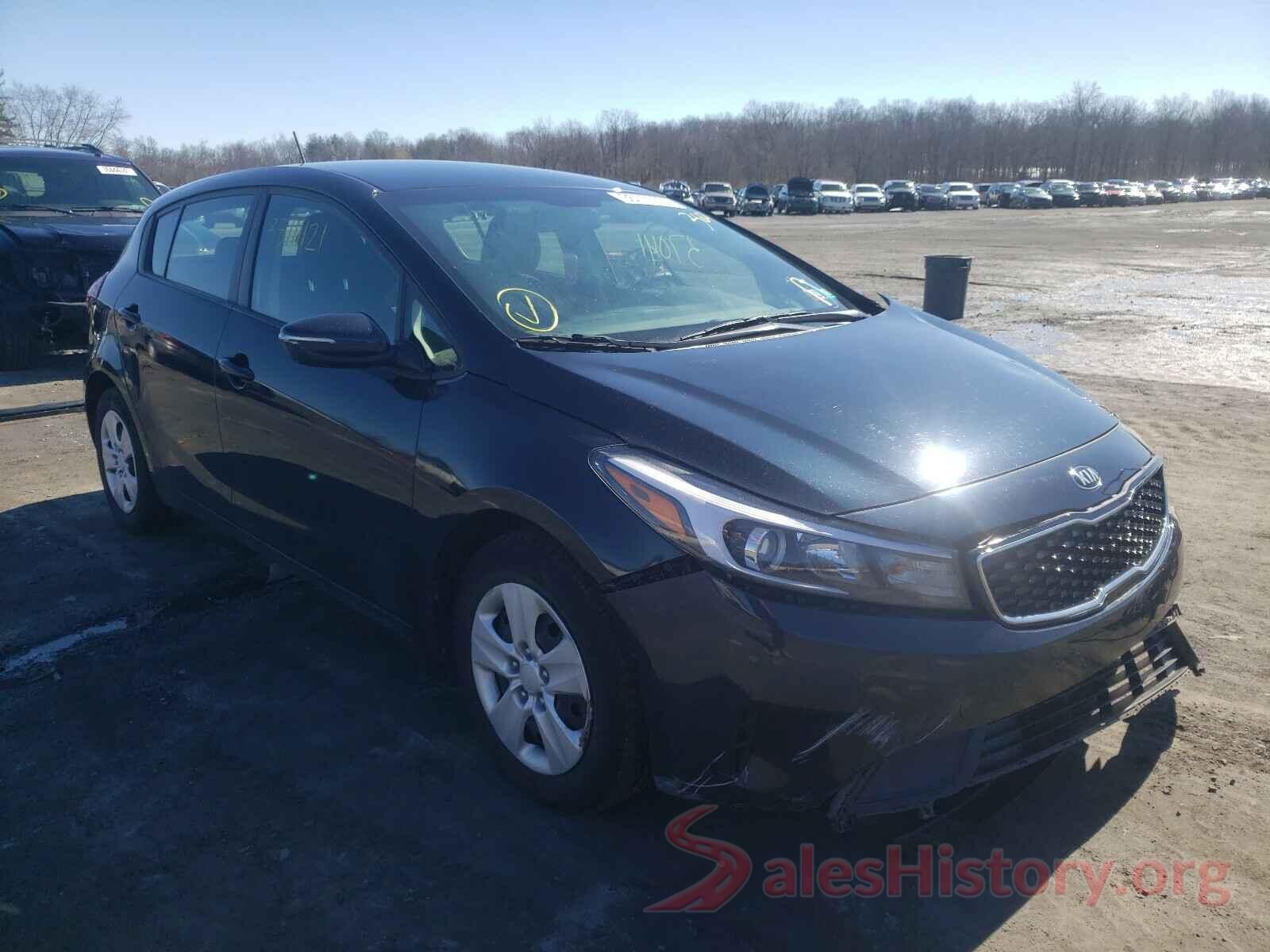 KNAFK5A85H5677823 2017 KIA FORTE