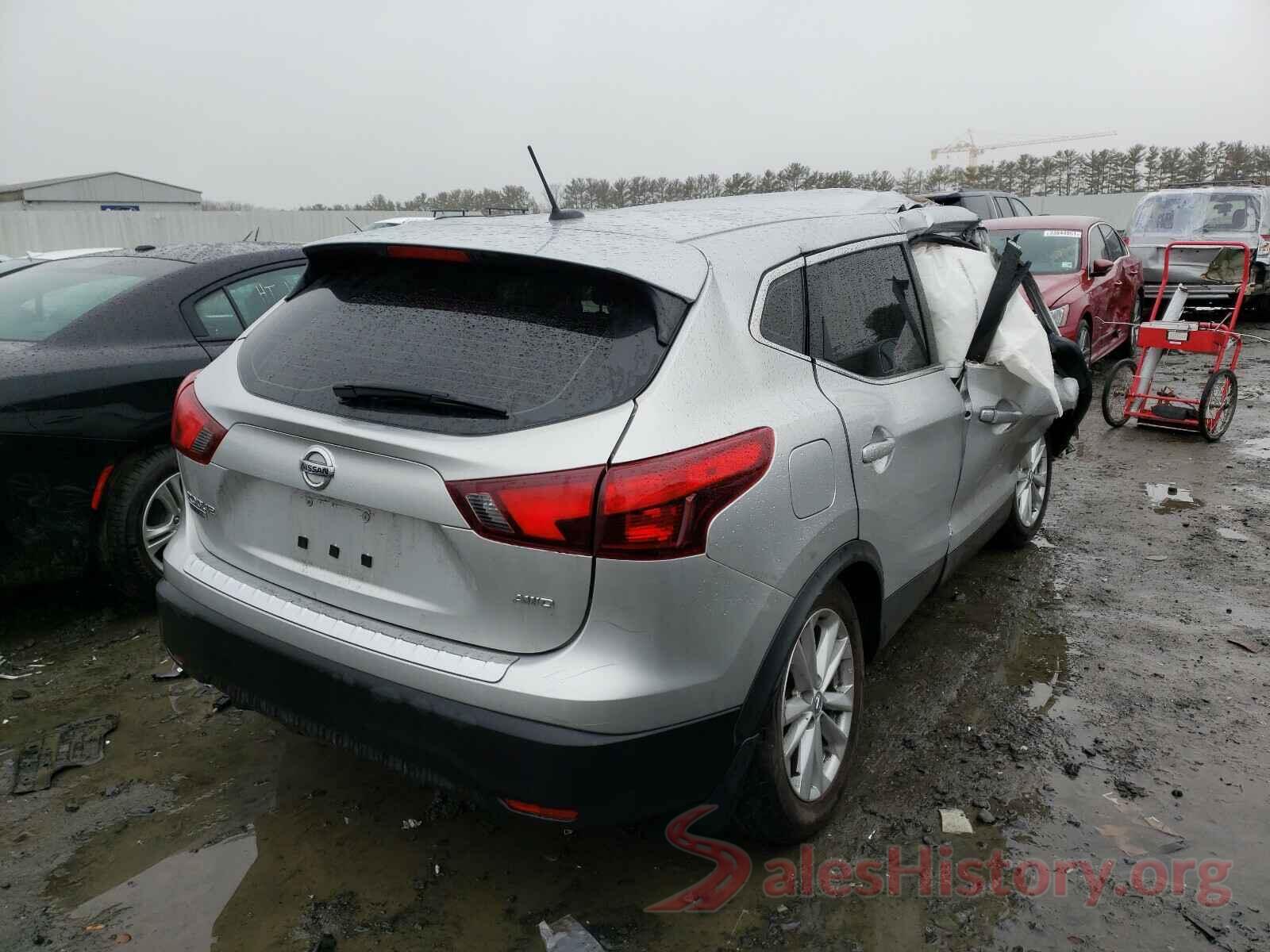 JN1BJ1CR4JW285874 2018 NISSAN ROGUE