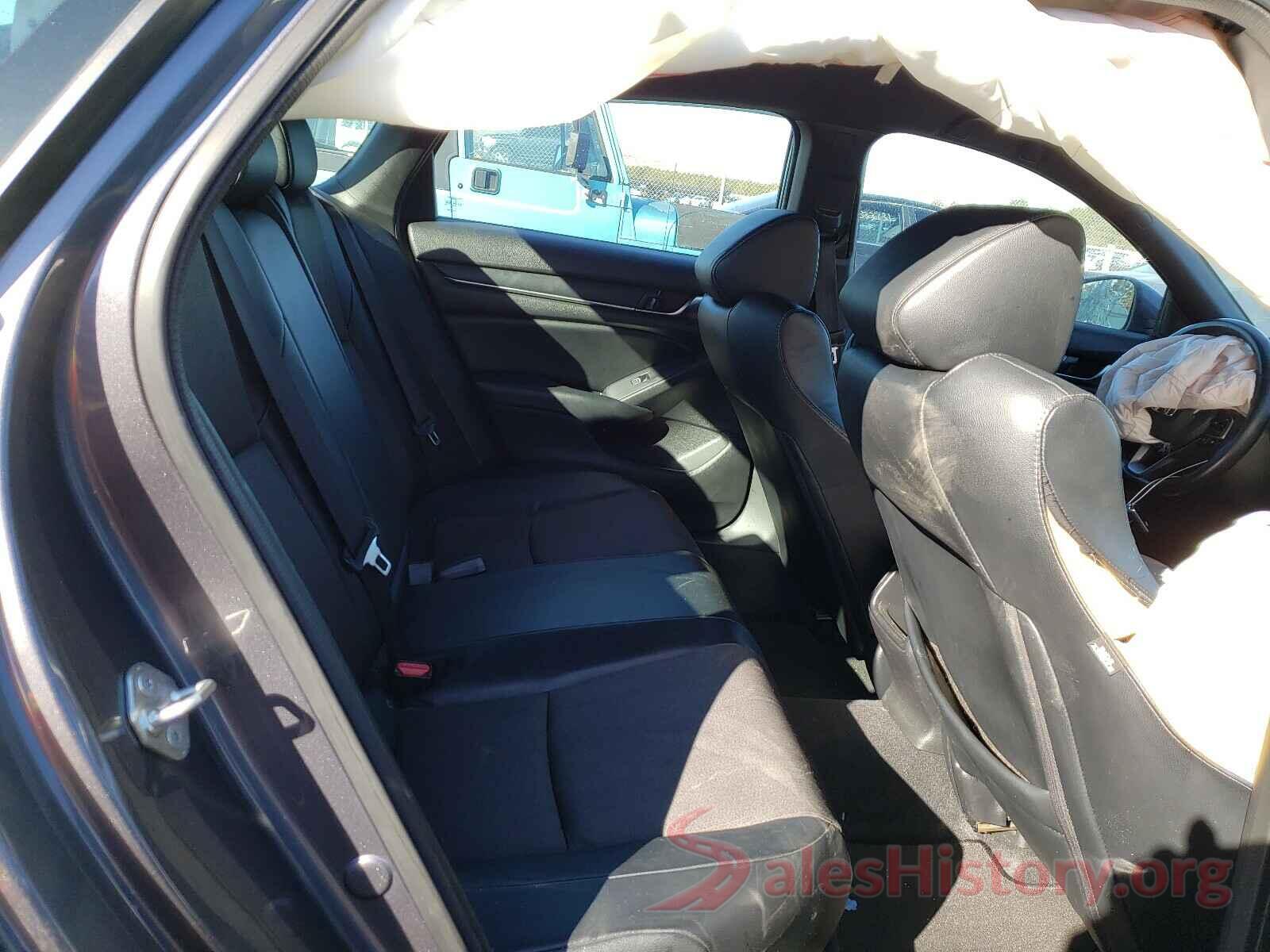 1HGCV1F35JA163116 2018 HONDA ACCORD