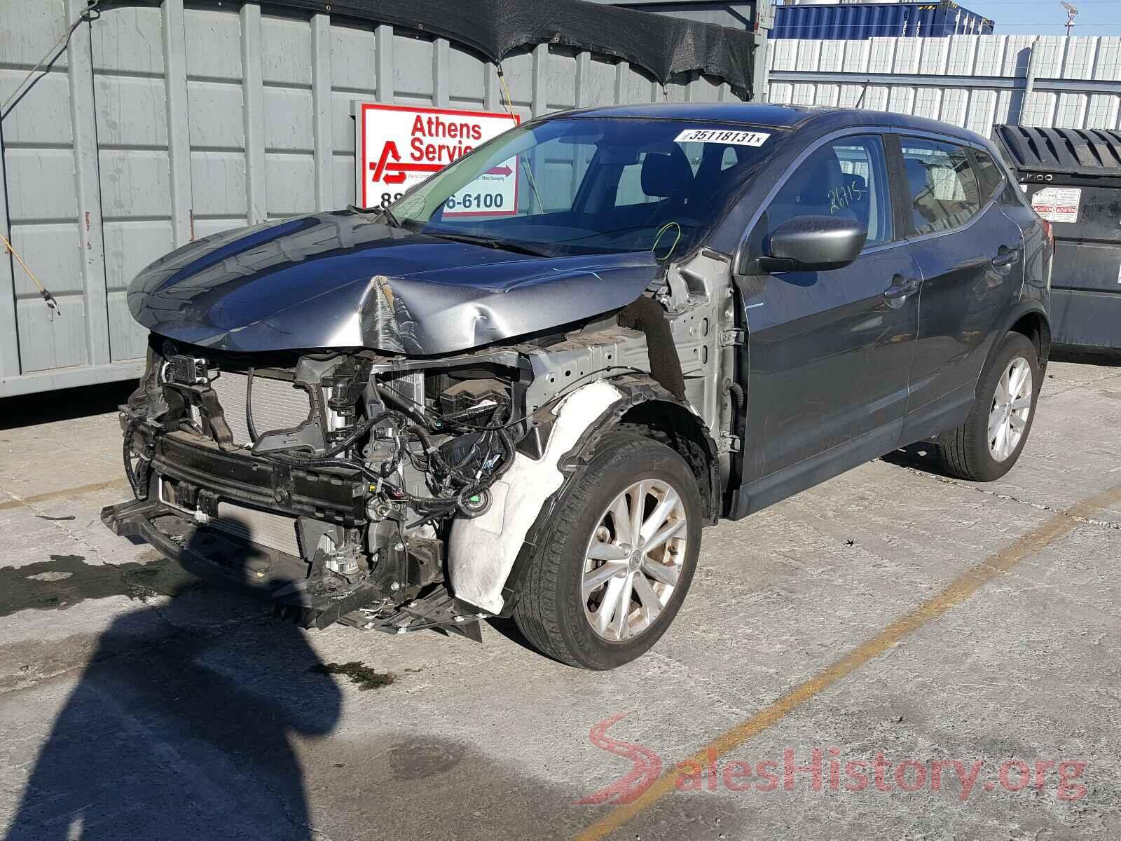 JN1BJ1CP0JW159297 2018 NISSAN ROGUE