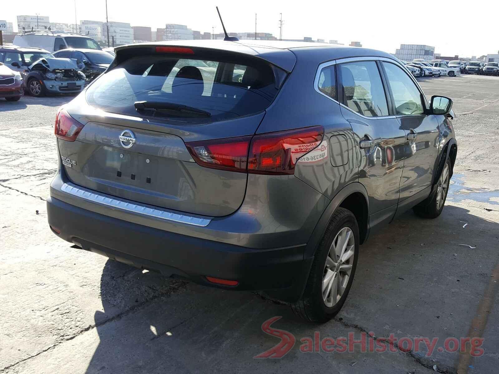 JN1BJ1CP0JW159297 2018 NISSAN ROGUE