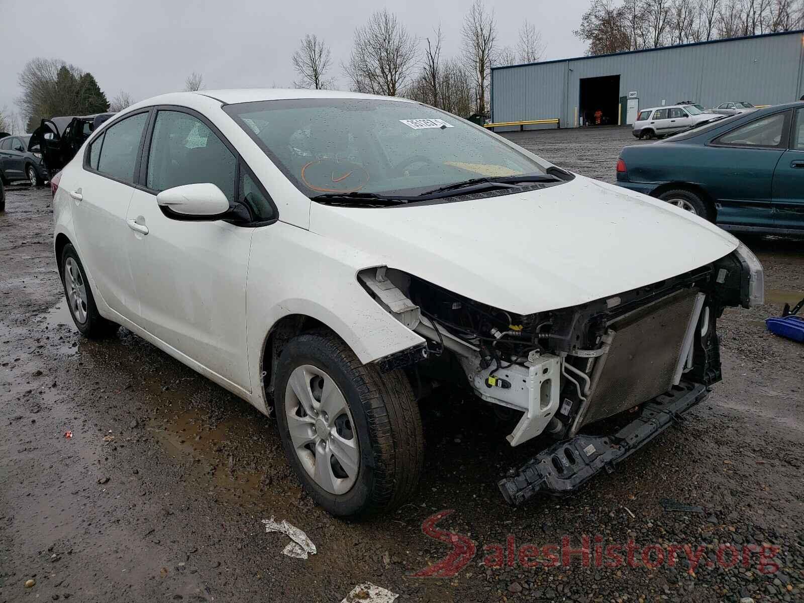 3KPFK4A70HE153018 2017 KIA FORTE