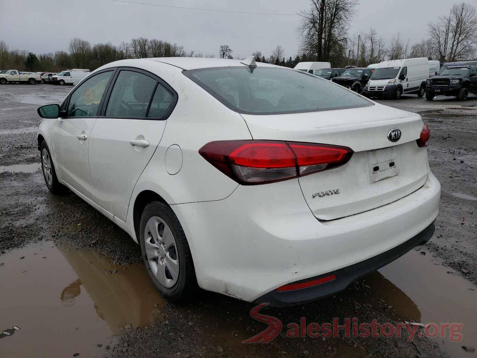 3KPFK4A70HE153018 2017 KIA FORTE