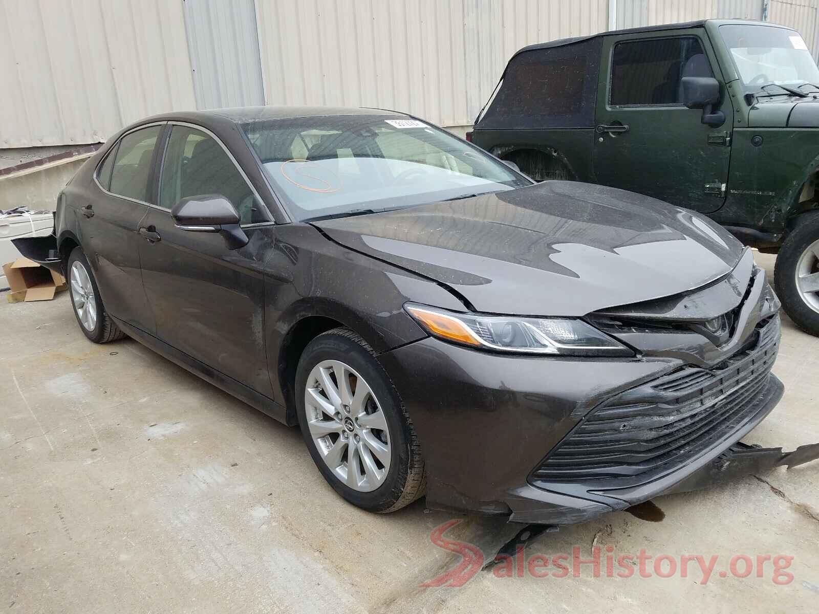 JTNB11HK7J3029993 2018 TOYOTA CAMRY