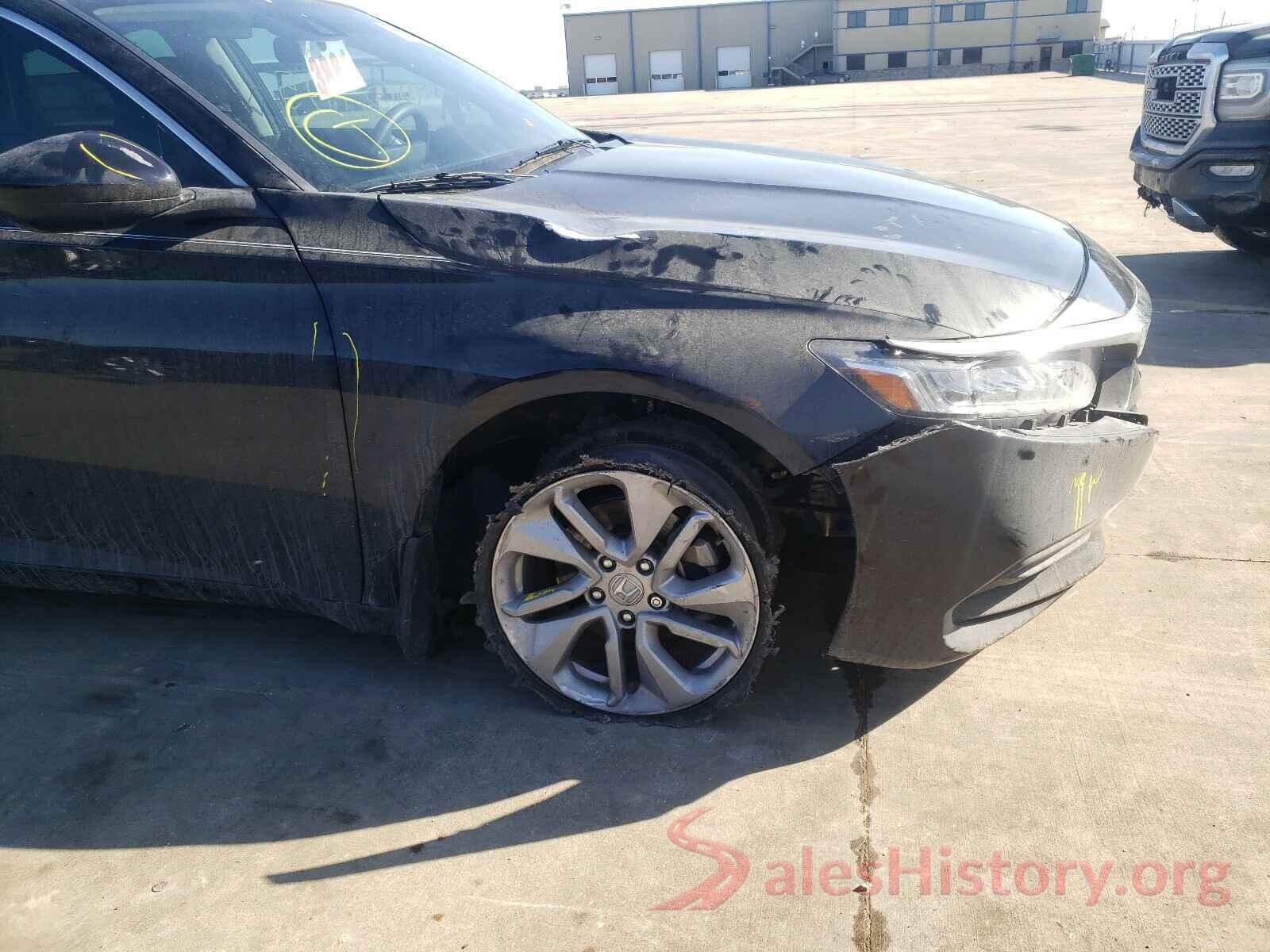 1HGCV1F18JA039050 2018 HONDA ACCORD