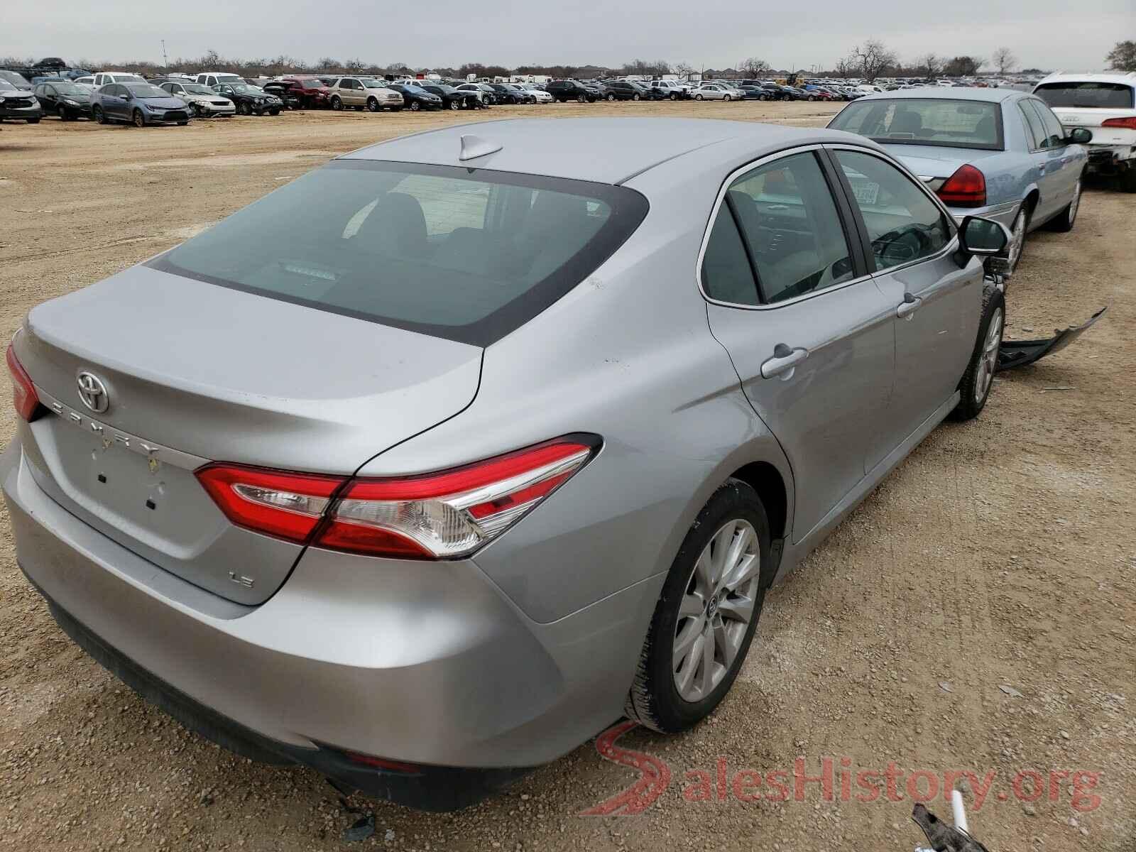 4T1B11HK2KU260652 2019 TOYOTA CAMRY