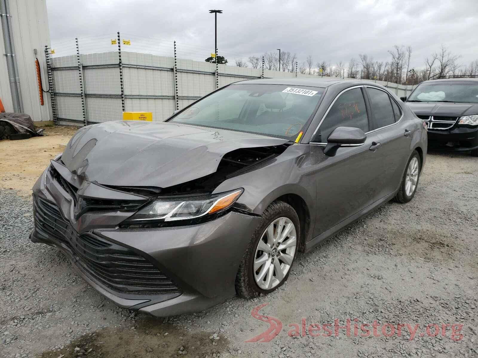 4T1B11HK1JU512695 2018 TOYOTA CAMRY