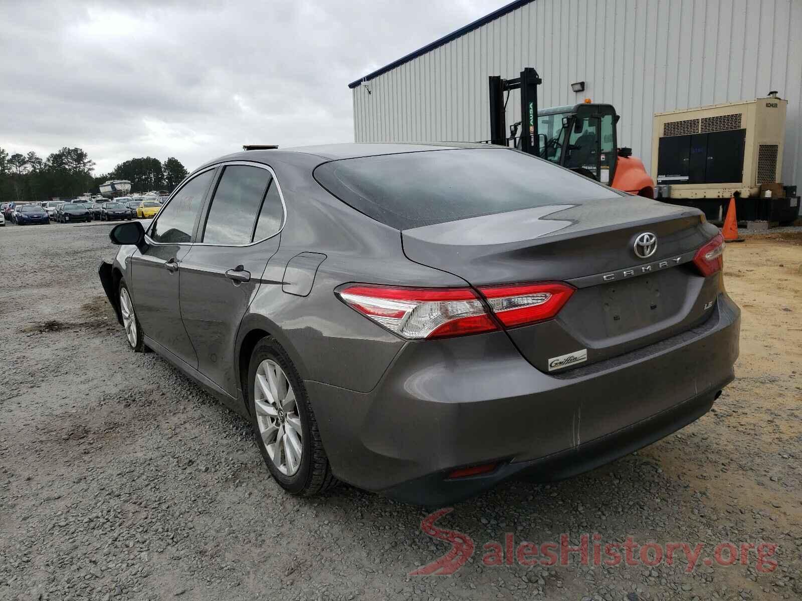 4T1B11HK1JU512695 2018 TOYOTA CAMRY