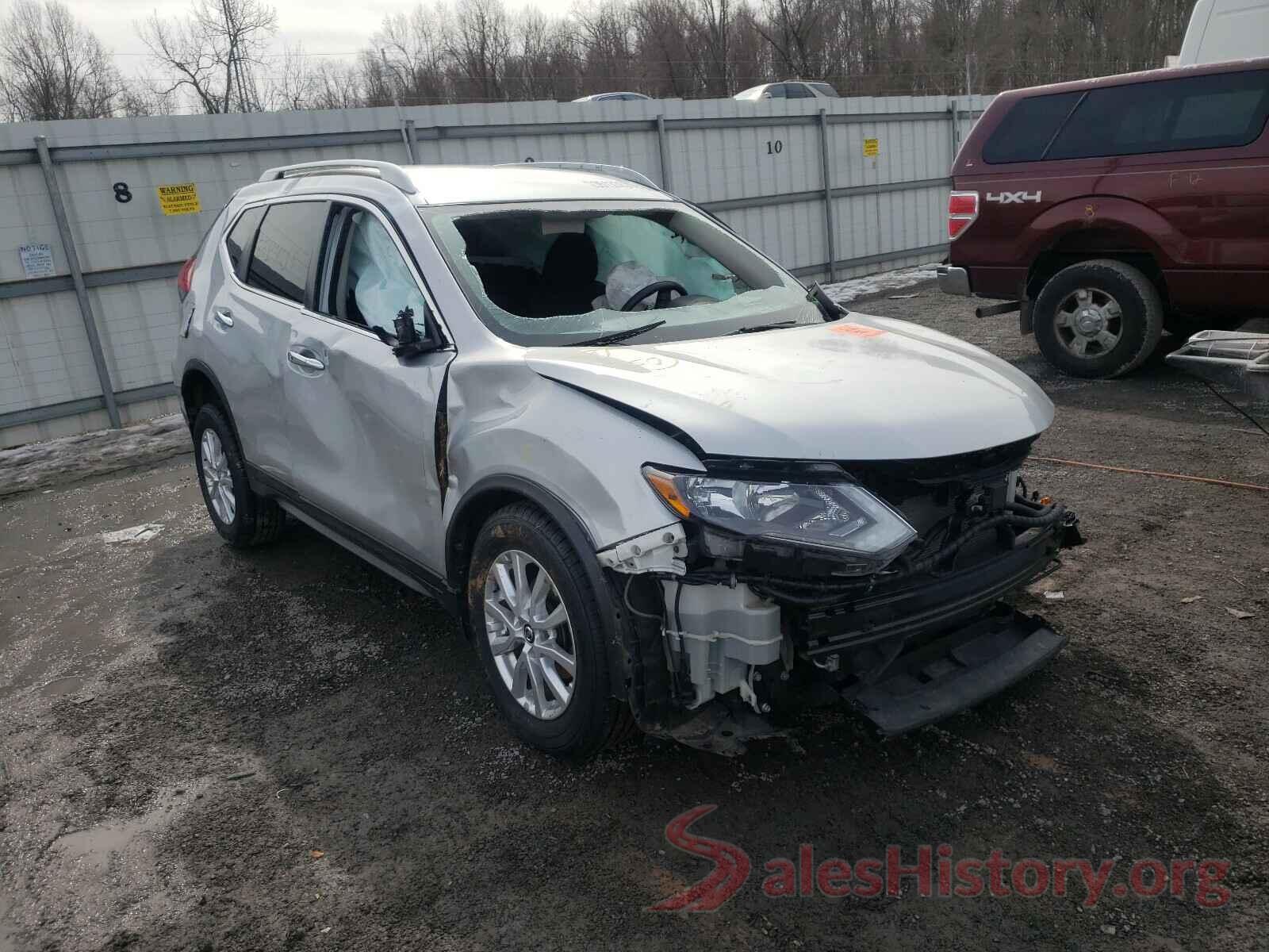 5N1AT2MV1HC882850 2017 NISSAN ROGUE