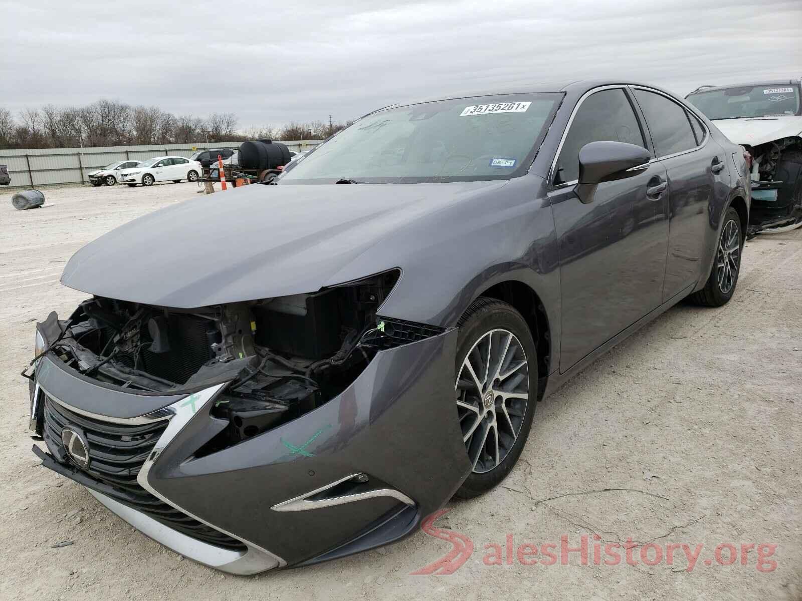 58ABK1GG8JU083915 2018 LEXUS ES350