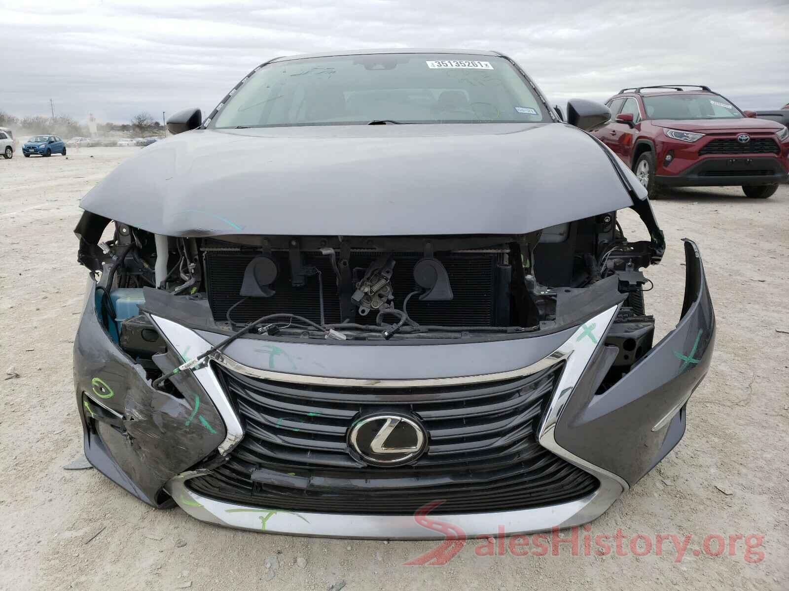 58ABK1GG8JU083915 2018 LEXUS ES350