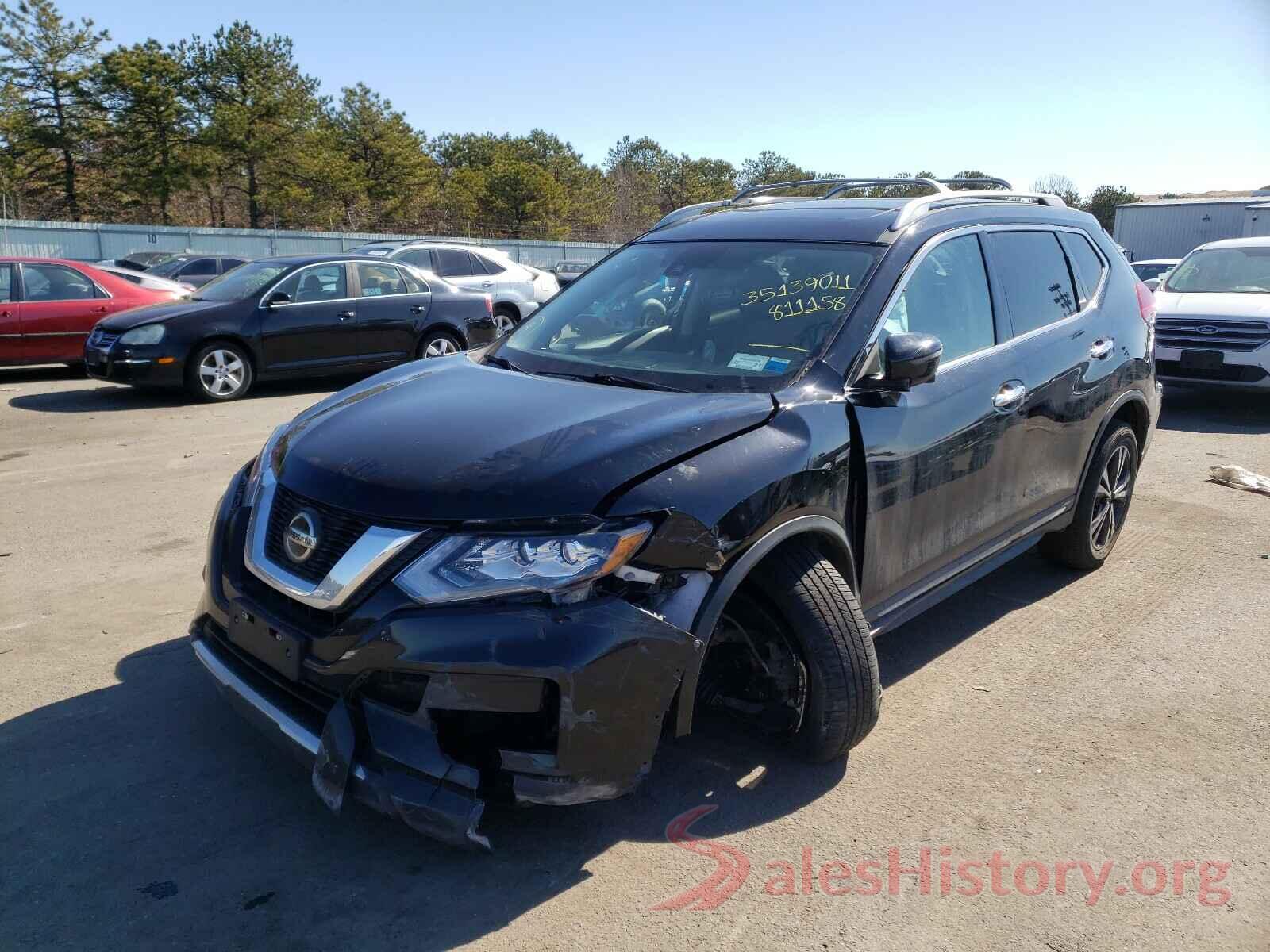 5N1AT2MV0JC811158 2018 NISSAN ROGUE