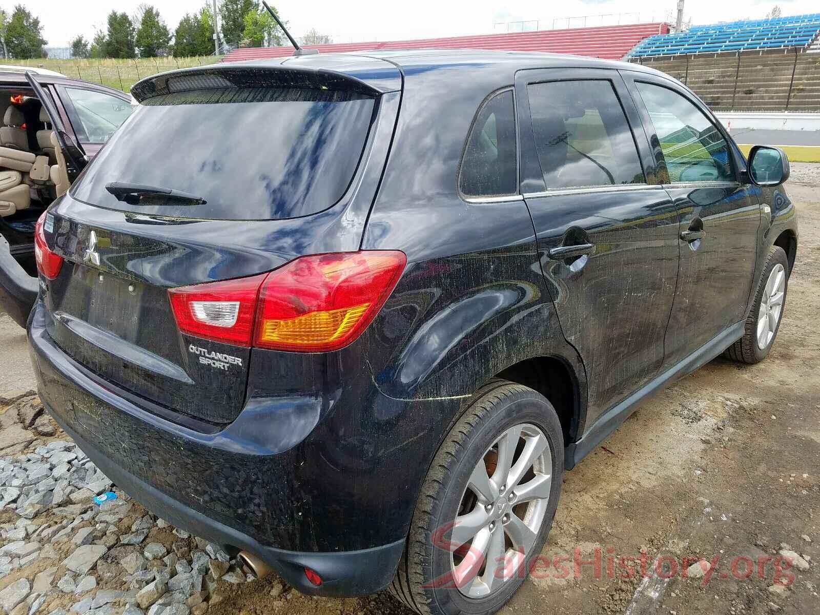 4A4AR4AU2FE024789 2015 MITSUBISHI OUTLANDER