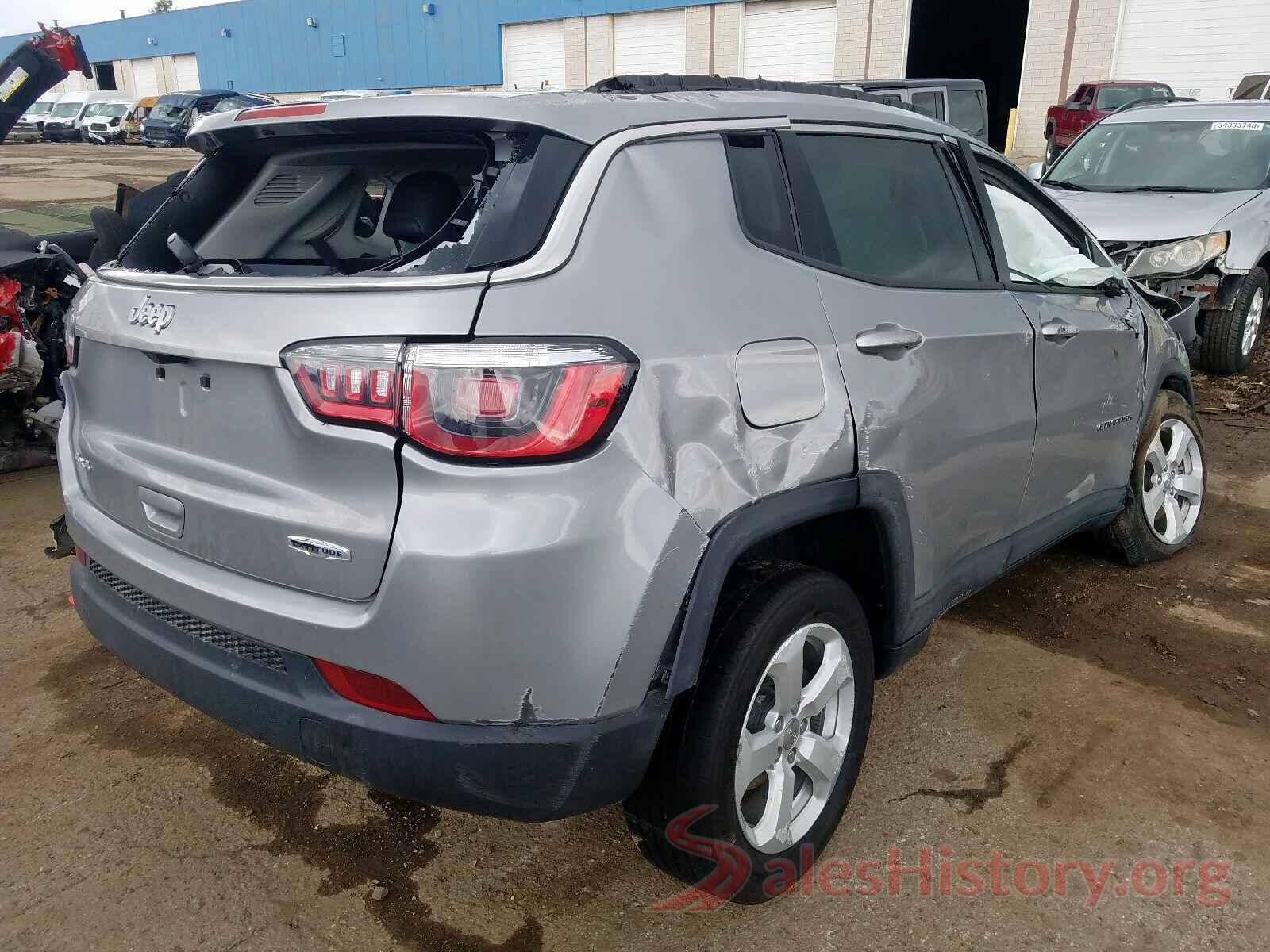 3C4NJDBB0JT418877 2018 JEEP COMPASS