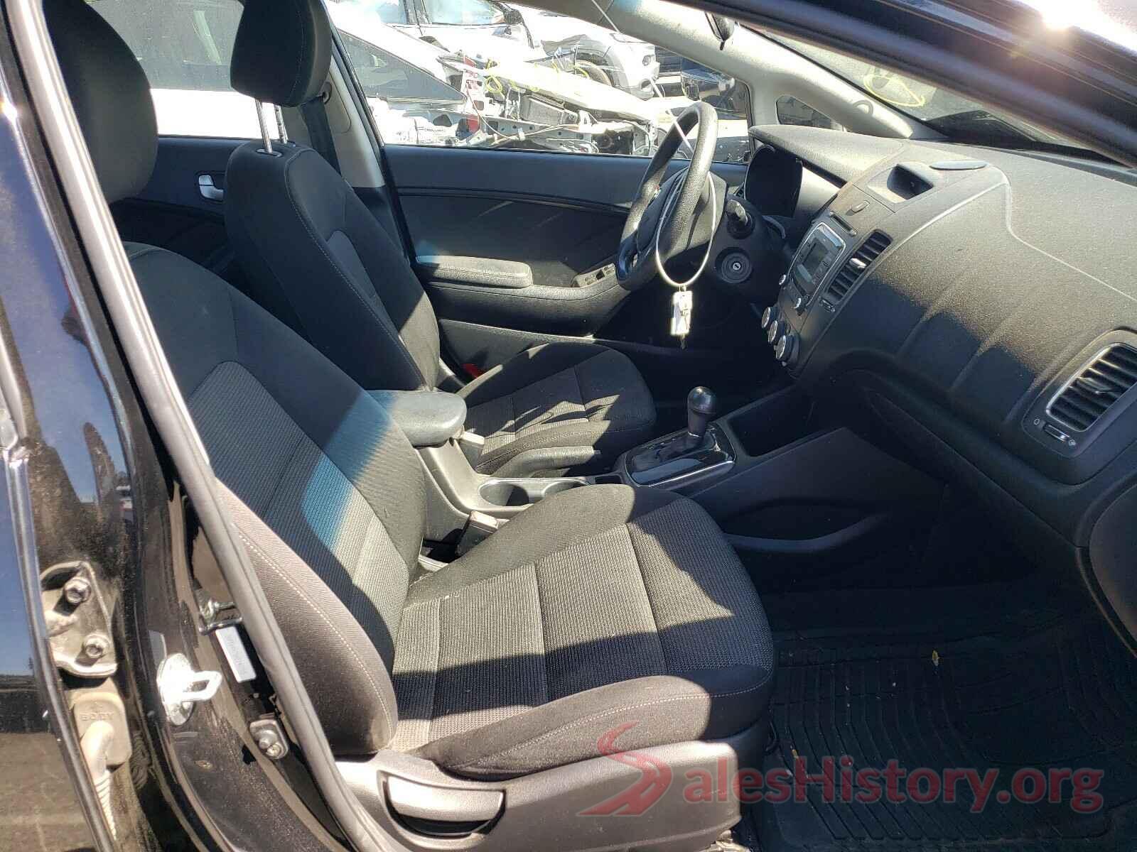 3KPFK4A75HE140765 2017 KIA FORTE