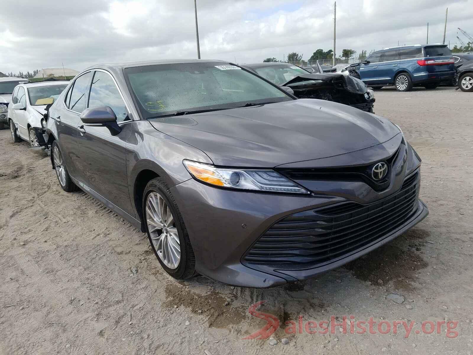 4T1B11HK3JU151941 2018 TOYOTA CAMRY