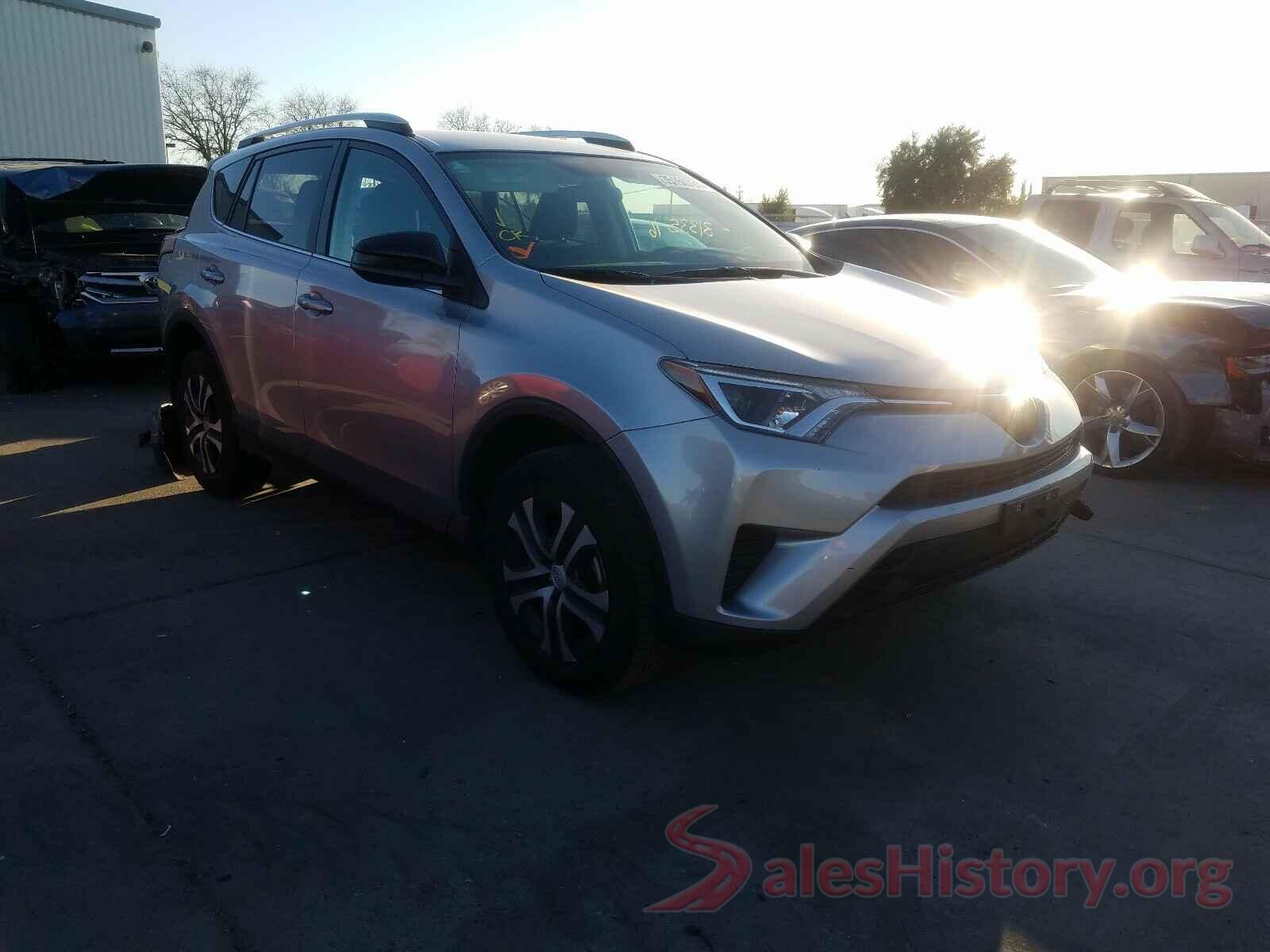 2T3ZFREV5GW275948 2016 TOYOTA RAV4