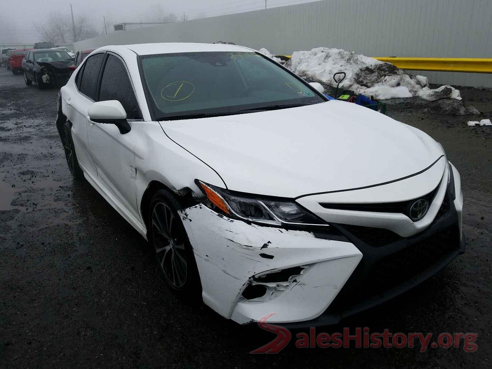 4T1G11AK8LU343701 2020 TOYOTA CAMRY