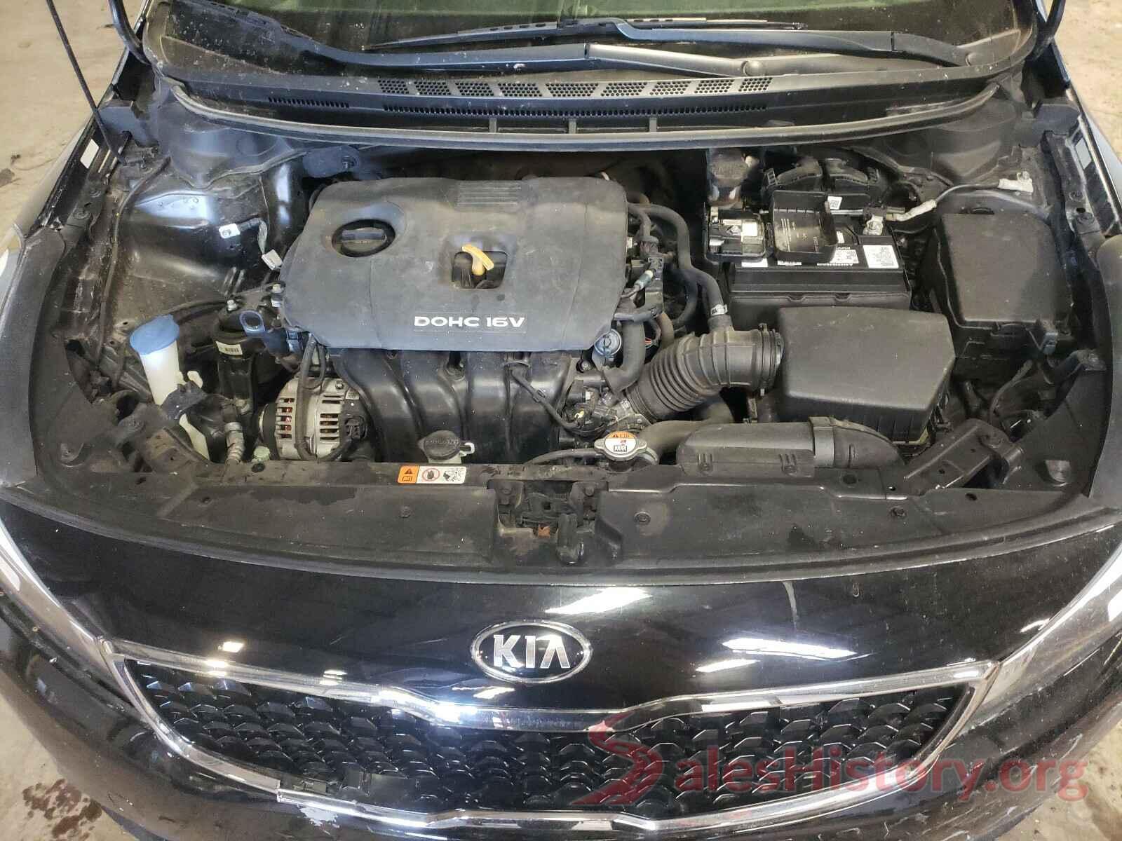 3KPFK4A73HE158925 2017 KIA FORTE