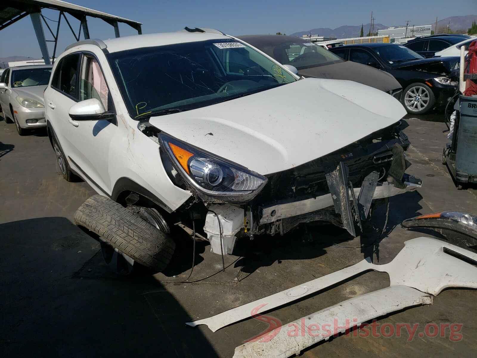 KNDCB3LC9K5324343 2019 KIA NIRO