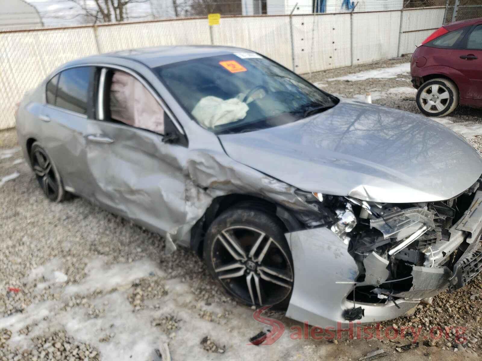 1HGCR2F18HA052630 2017 HONDA ACCORD