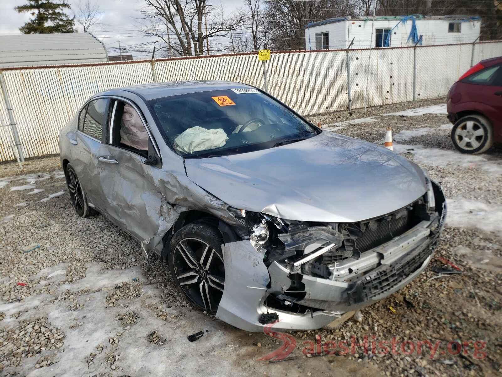 1HGCR2F18HA052630 2017 HONDA ACCORD