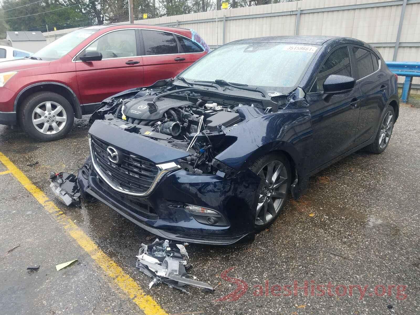 3MZBN1M36JM275419 2018 MAZDA 3