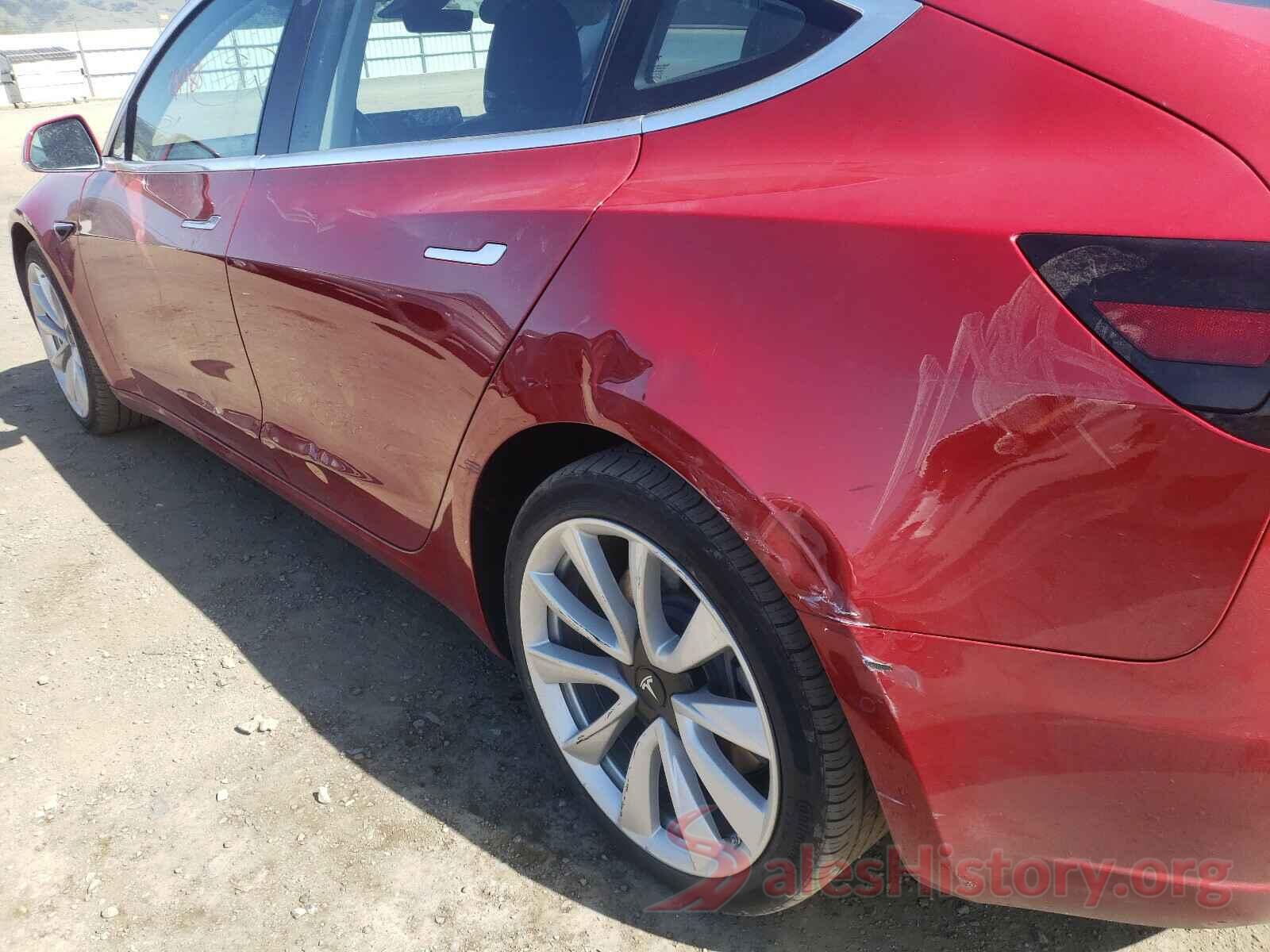 5YJ3E1EB0JF091479 2018 TESLA MODEL 3