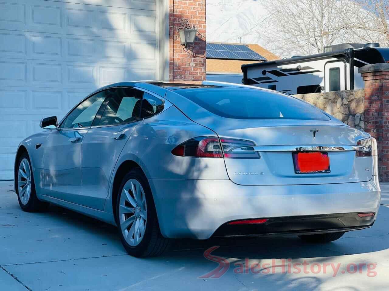 5YJSA1E18HF209965 2017 TESLA MODEL S