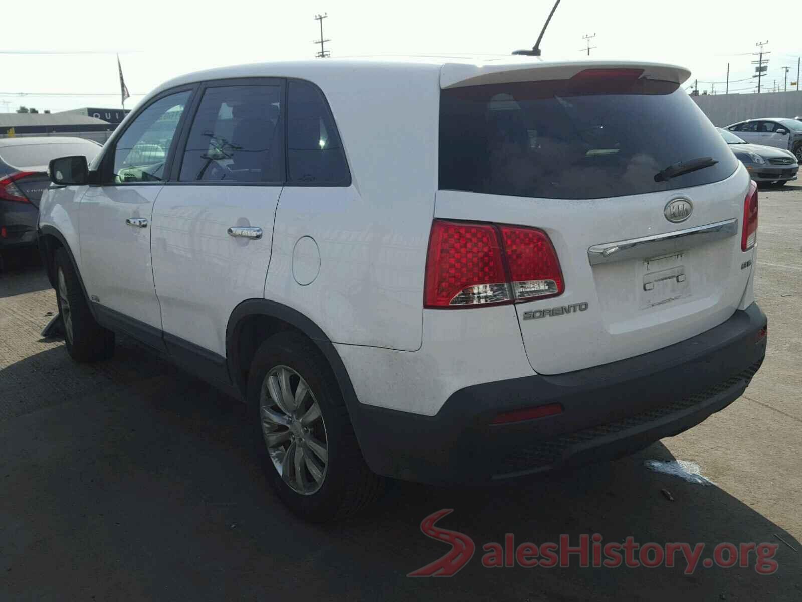 5XYKUDA2XBG003358 2011 KIA SORENTO