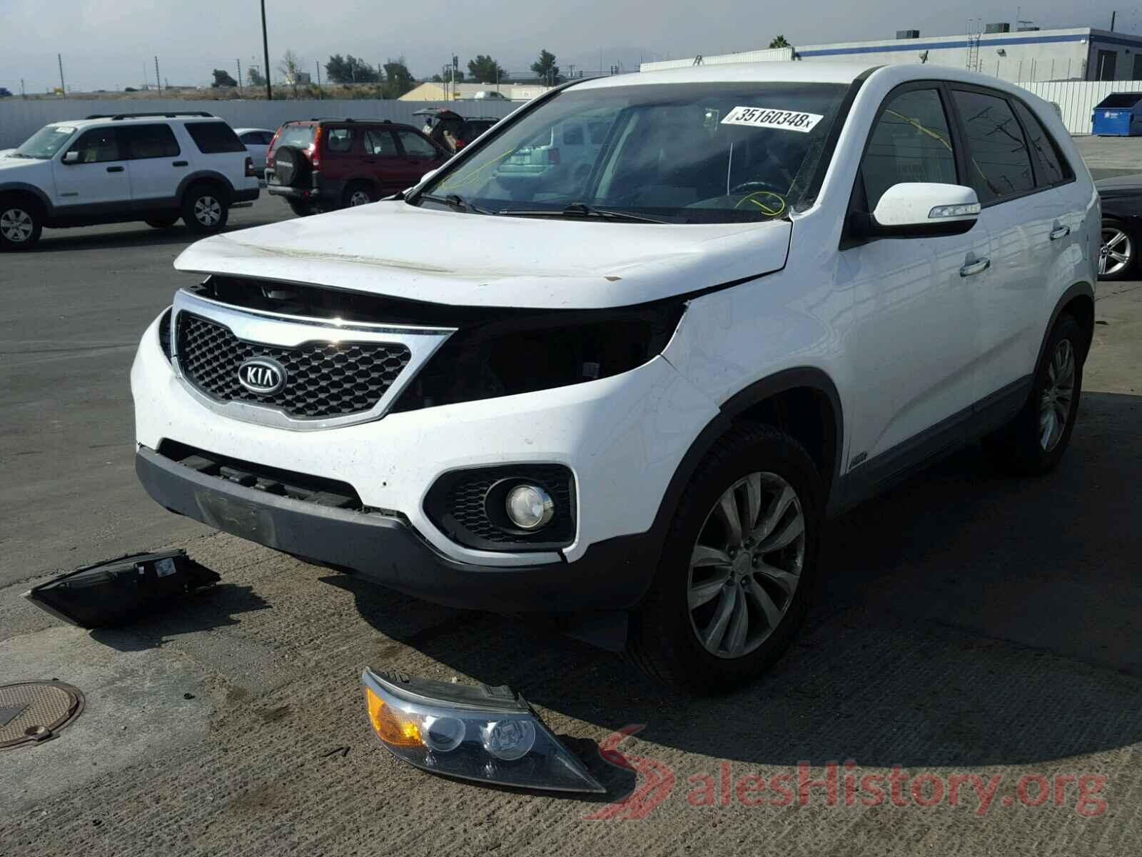 5XYKUDA2XBG003358 2011 KIA SORENTO