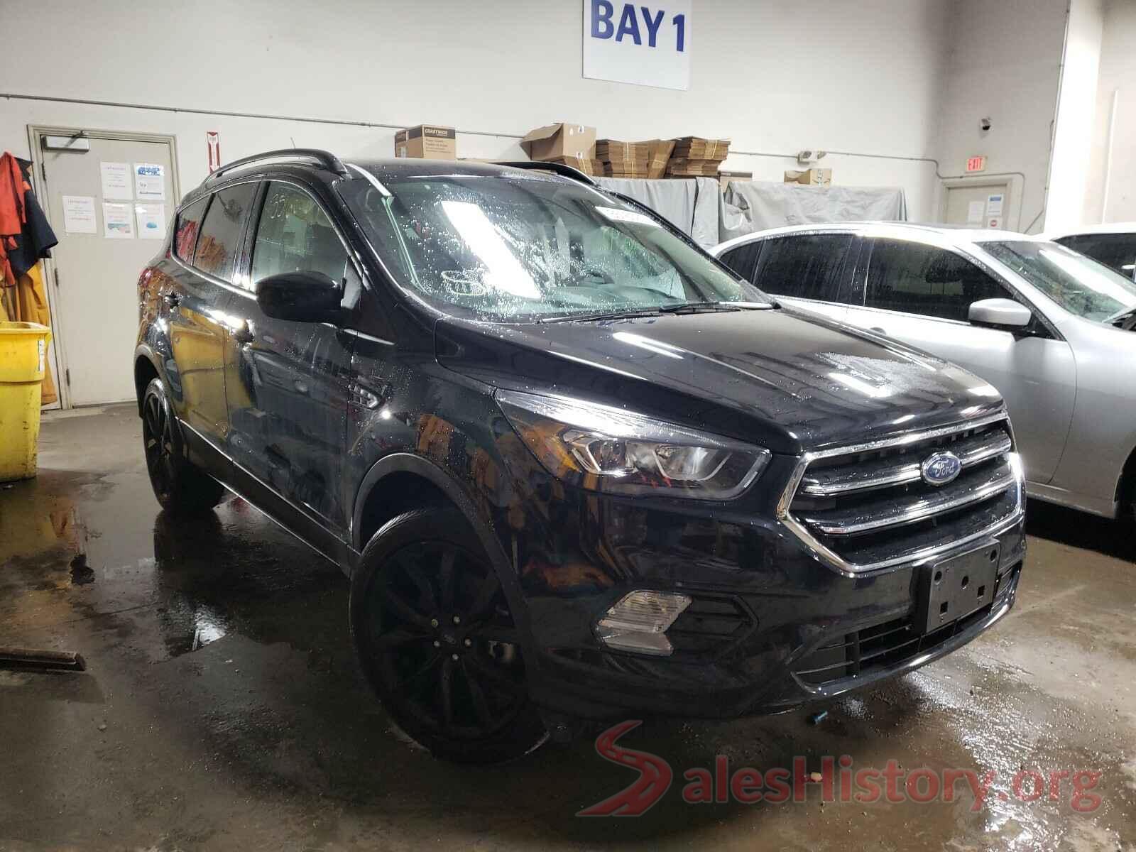 1FMCU9GD0KUB07135 2019 FORD ESCAPE