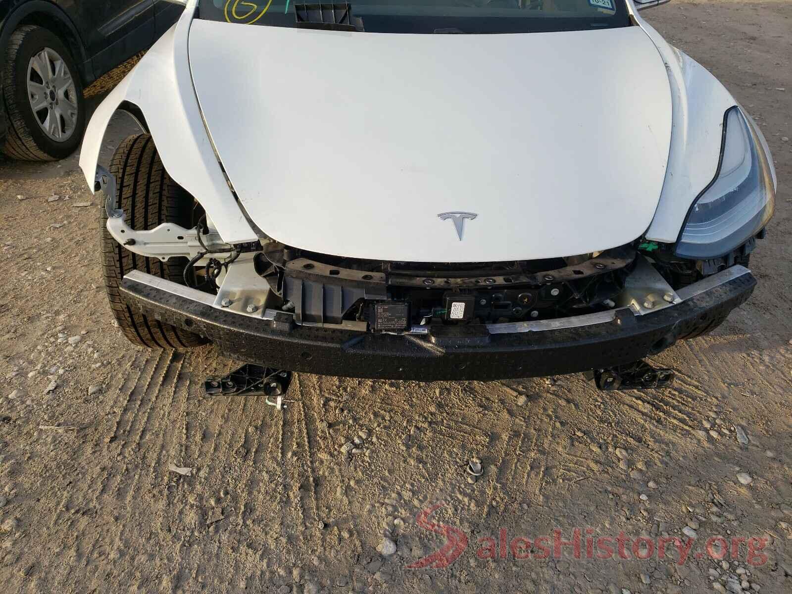 5YJ3E1EAXJF051062 2018 TESLA MODEL 3