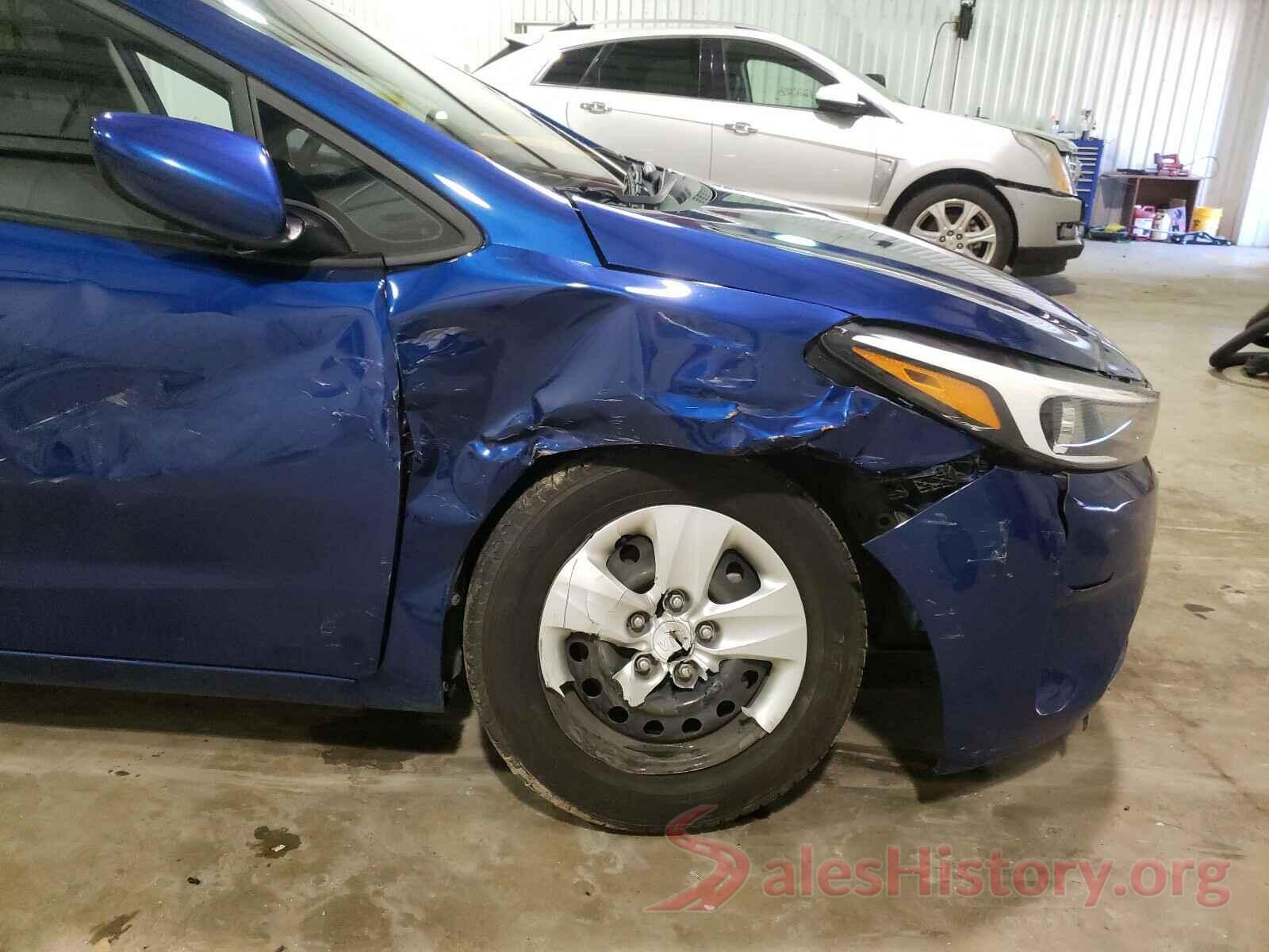 3KPFK4A73HE138349 2017 KIA FORTE