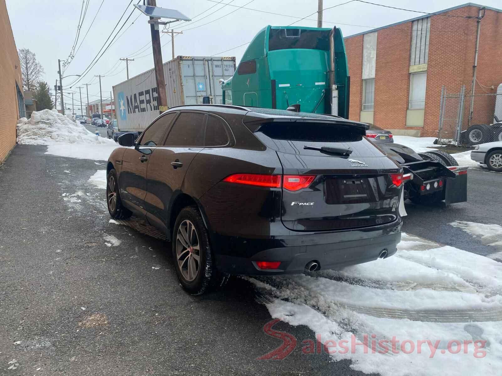 SADCJ2FX2KA357059 2019 JAGUAR F-PACE