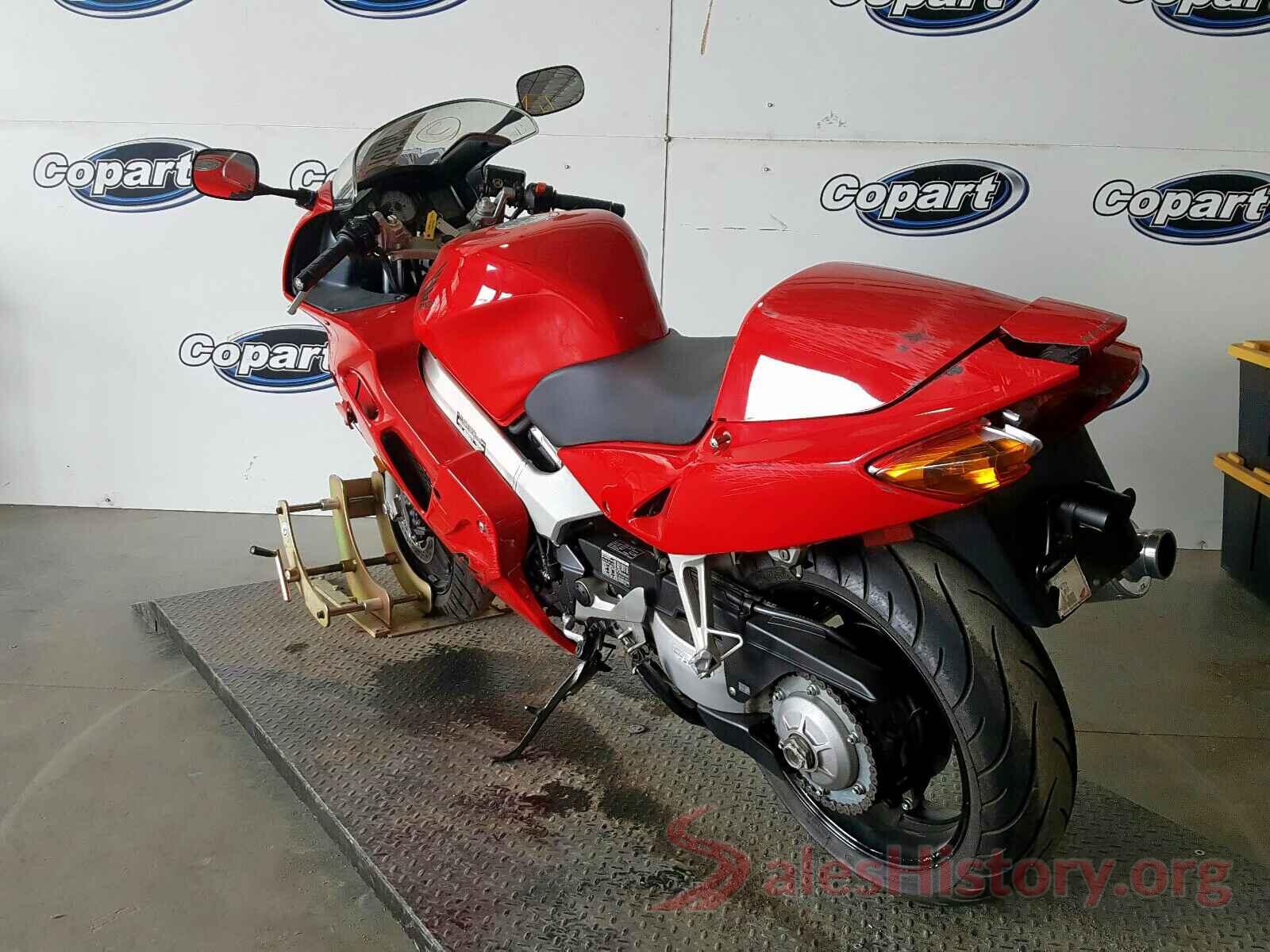 JH2RC46131M300137 2001 HONDA VFR CYCLE