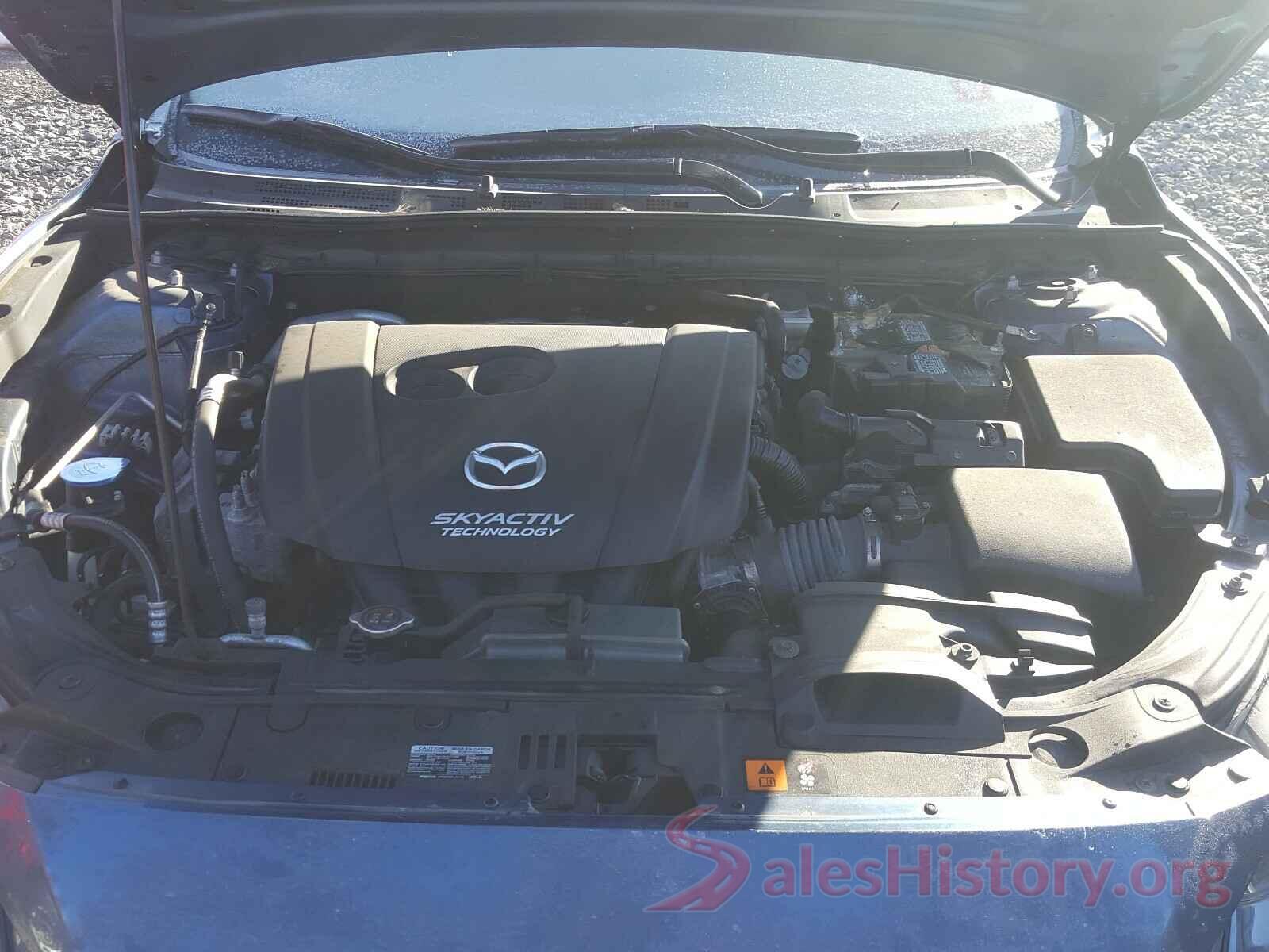 3MZBN1U7XJM181658 2018 MAZDA 3