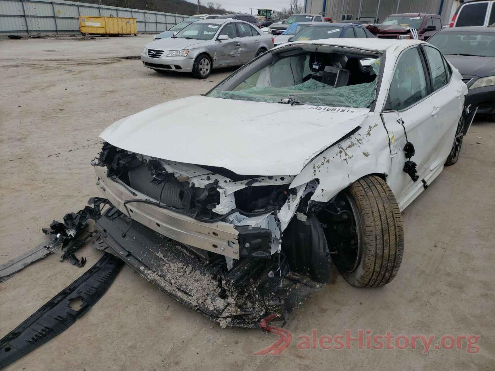 4T1G11AK0LU327413 2020 TOYOTA CAMRY