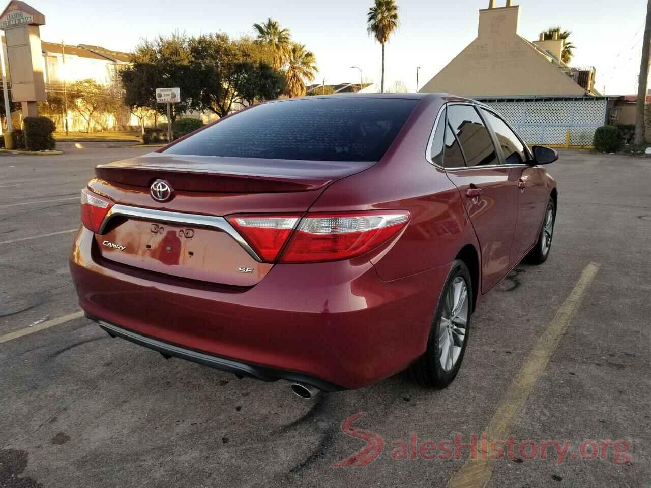 4T1BF1FK1GU512709 2016 TOYOTA CAMRY