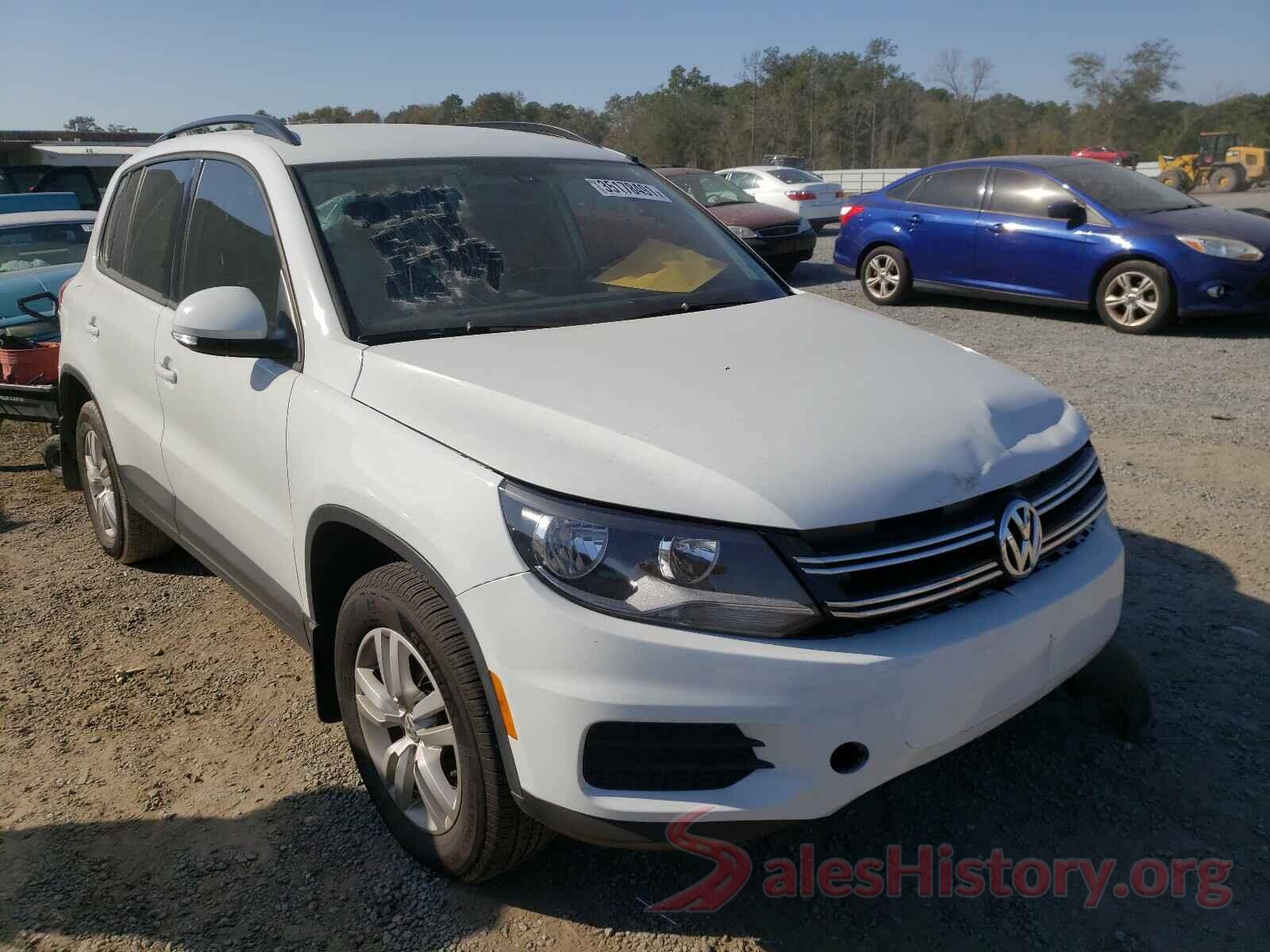 WVGBV7AX8GW593379 2016 VOLKSWAGEN TIGUAN