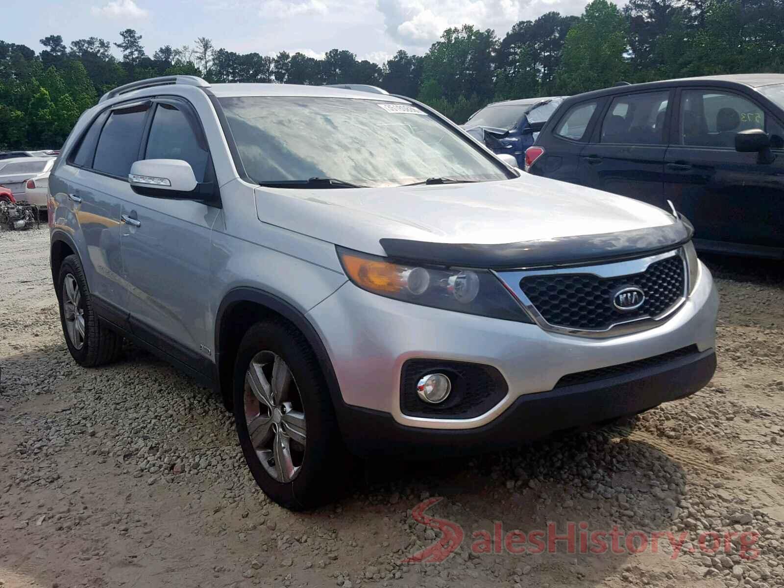 5XYKUDA66DG322178 2013 KIA SORENTO EX