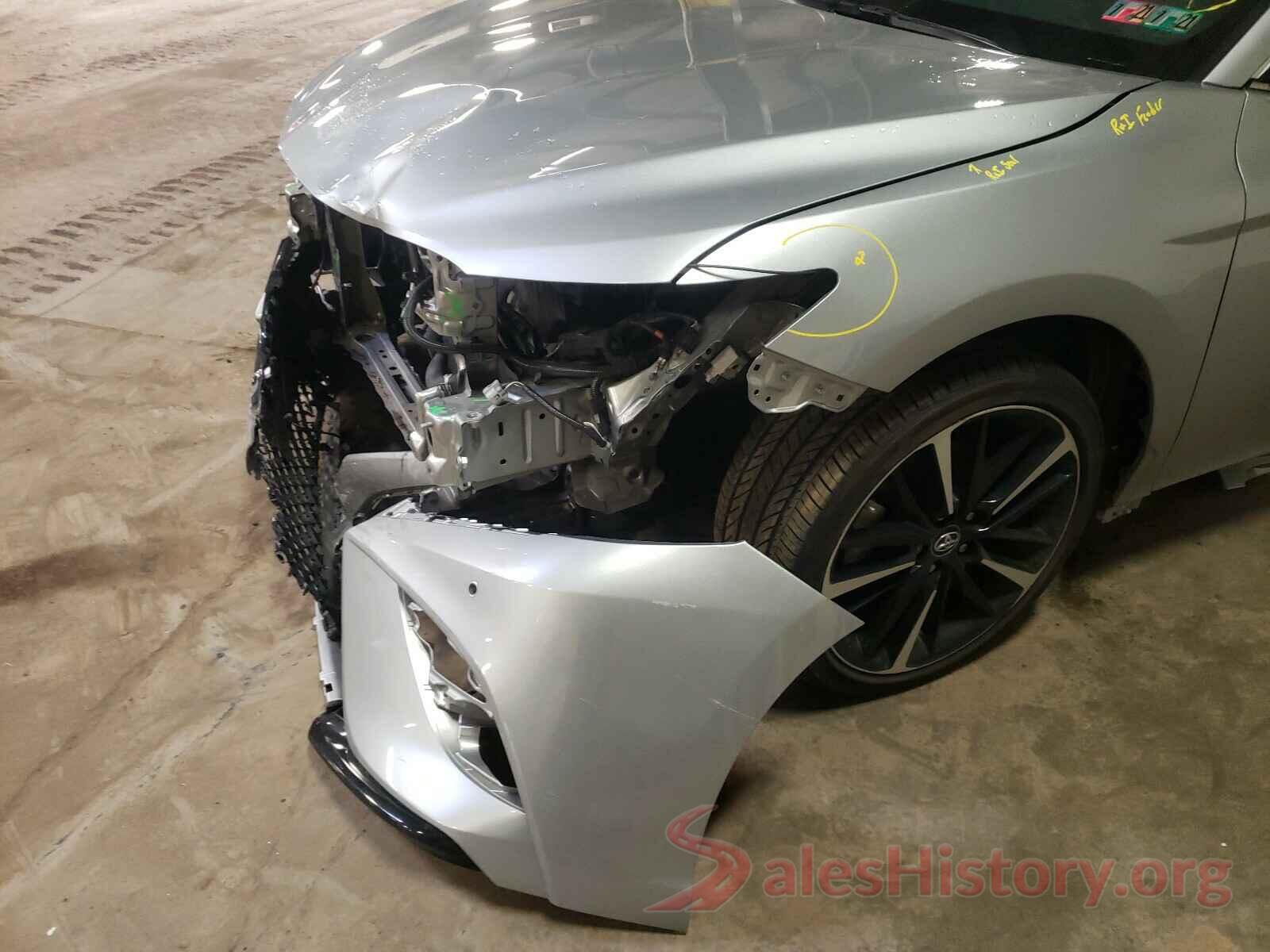 4T1B61HK1JU128255 2018 TOYOTA CAMRY